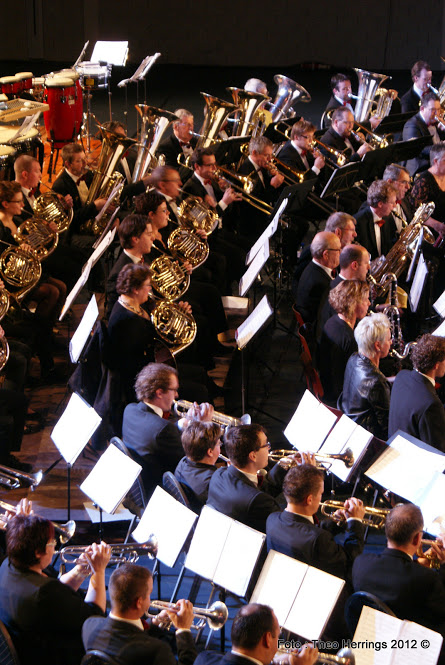 Symphonica in Concert_Budel 2012_EMM en Amor Musae_Foto Theo Herrings  (18).JPG