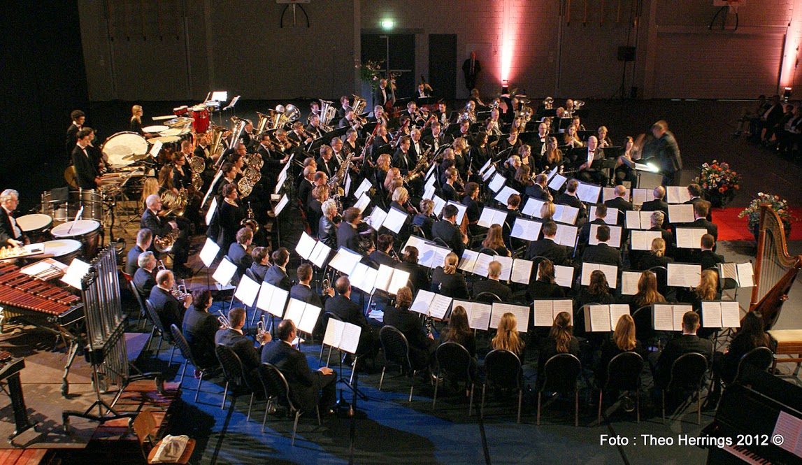Symphonica in Concert_Budel 2012_EMM en Amor Musae_Foto Theo Herrings  (20).JPG