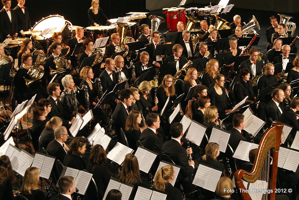 Symphonica in Concert_Budel 2012_EMM en Amor Musae_Foto Theo Herrings  (21).JPG