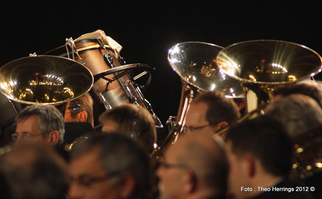 Symphonica in Concert_Budel 2012_EMM en Amor Musae_Foto Theo Herrings  (37).JPG