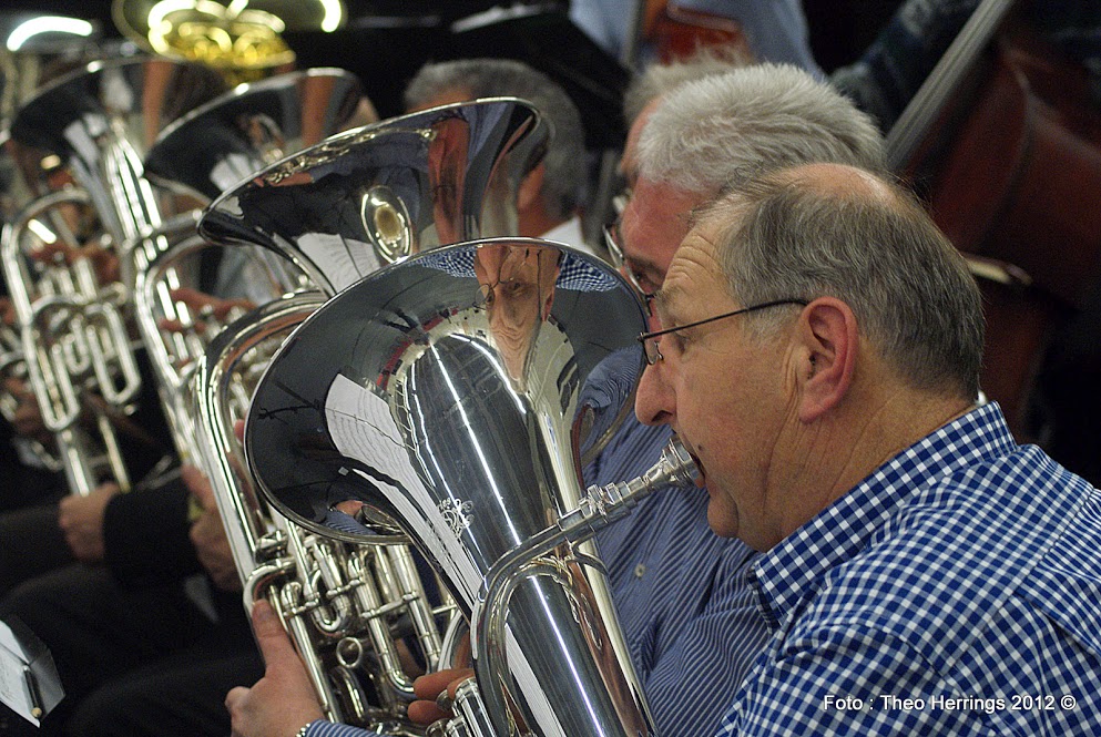 Symphonica in Concert_Budel 2012_EMM en Amor Musae_Foto Theo Herrings  (60).JPG